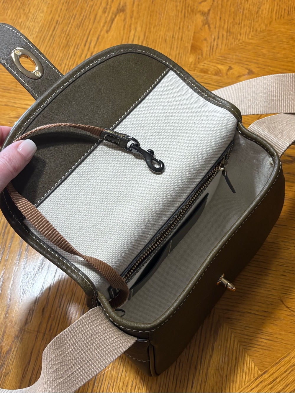 Dooney & Bourke Olive Green Crossbody Saddle Bag - Picture 8 of 10